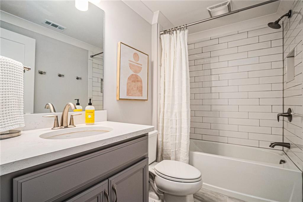 710 Elmwood Way, Roswell, Georgia image 22