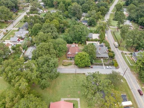 A home in Villa Rica