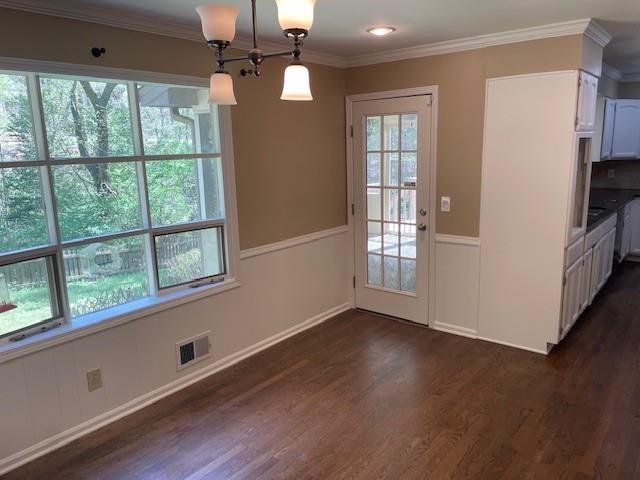 10565 Shallowford Road, Roswell, Georgia image 10