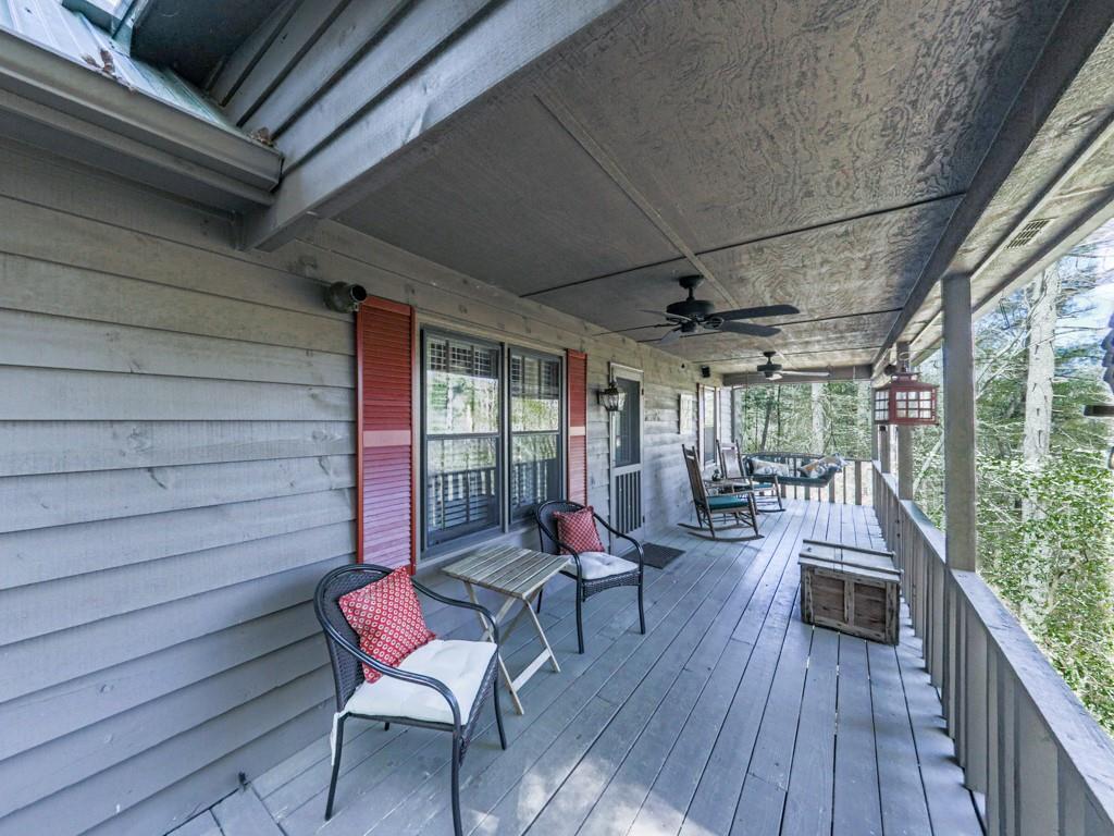 353 Kells Ridge Court, Ellijay, Georgia image 3