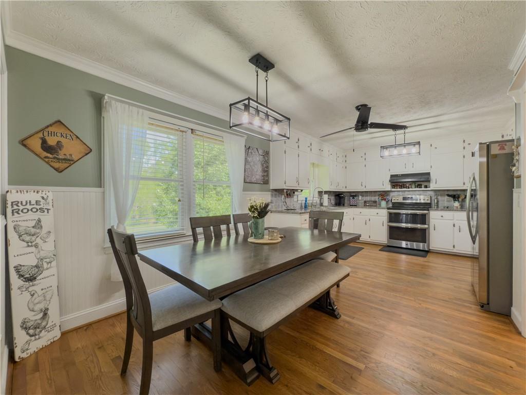 458 Valley Woods Circle, Conyers, Georgia image 6