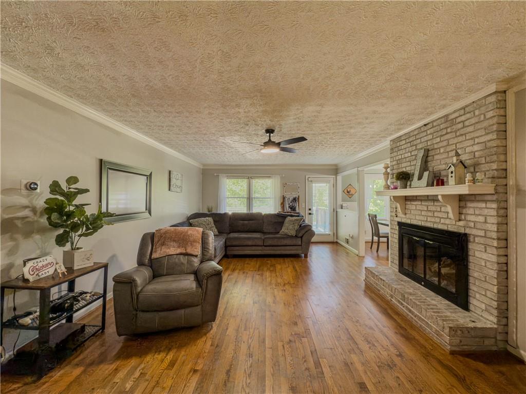458 Valley Woods Circle, Conyers, Georgia image 4