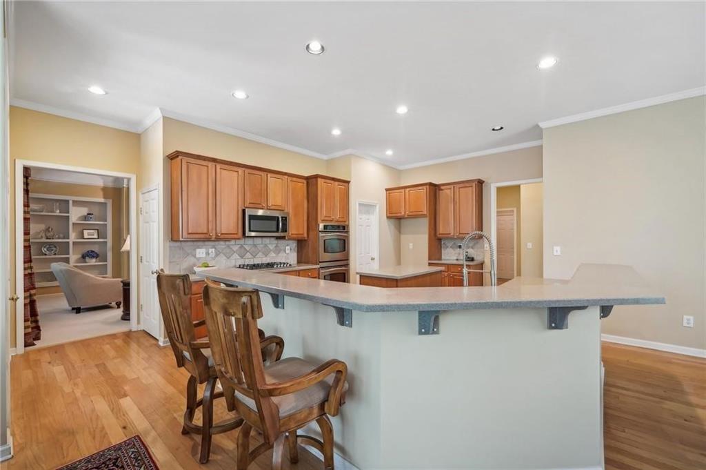 630 Birnamwood Drive, Suwanee, Georgia image 6