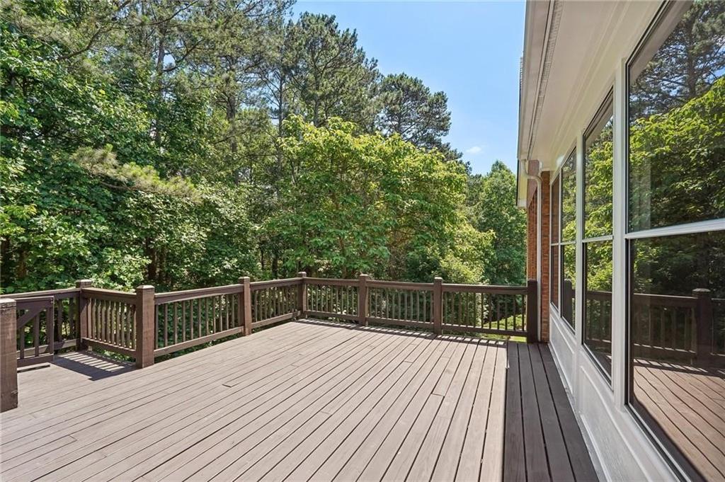 630 Birnamwood Drive, Suwanee, Georgia image 32