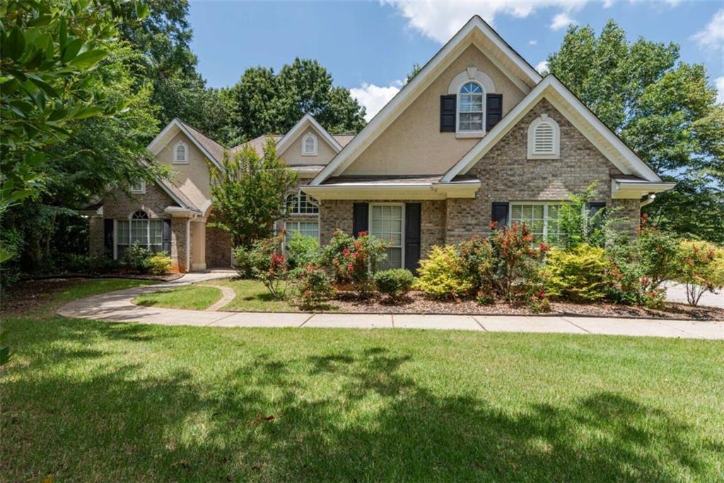 Beautiful 4-Bedroom Lake-View Home - Private Lot, Prime Location! This home offers the ideal blend of privacy, luxury, and convenience. Discover this single-family home designed for comfort, space, and style. Nestled on a private lot with serene lake view and access, this property combines modern living with a peaceful setting-perfect for families or anyone seeking a relaxing retreat close to the city's amenities. Property Highlights: 4 Spacious Bedrooms 3.5 Bathrooms Master Suite Retreat featuring: Fireplace with sitting area Dual vanities Separate shower Private access to backyard patio Large Family Room with cozy fireplace - perfect for entertaining Open Concept Layout with generous natural light Back Patio - great for morning coffee or evening relaxation Private Lake Access (non-gas boats allowed) - just $25/year Quiet neighborhood with easy access to: Major highways, Hospital, Restaurants and shopping centers. Home has an internal exterminating system and sprinkler system.