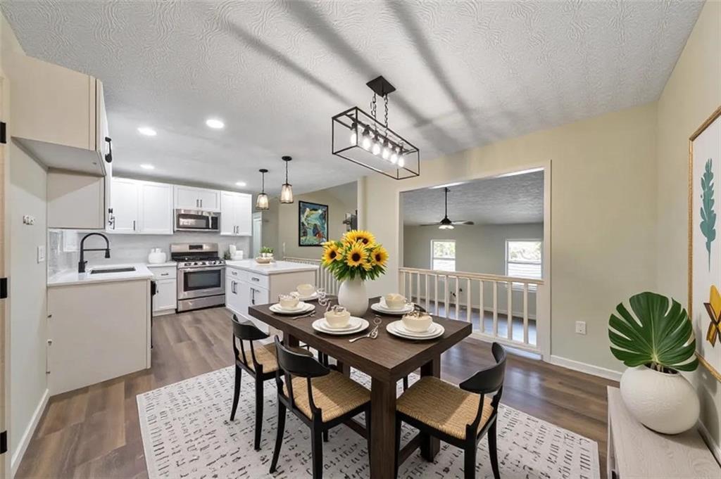 1006 Pinetree Court