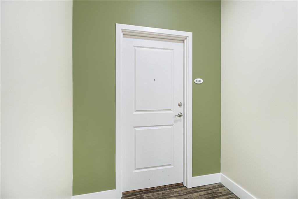 565 Peachtree Street NE 1404