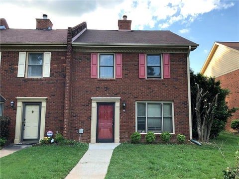 Townhouse For Rent - 6145 Winfield Court<br/> Tucker, GA 30084