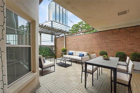 Photo of 3649 Peachtree Road NE #305, Atlanta, GA 30319 (MLS # 7766495)
