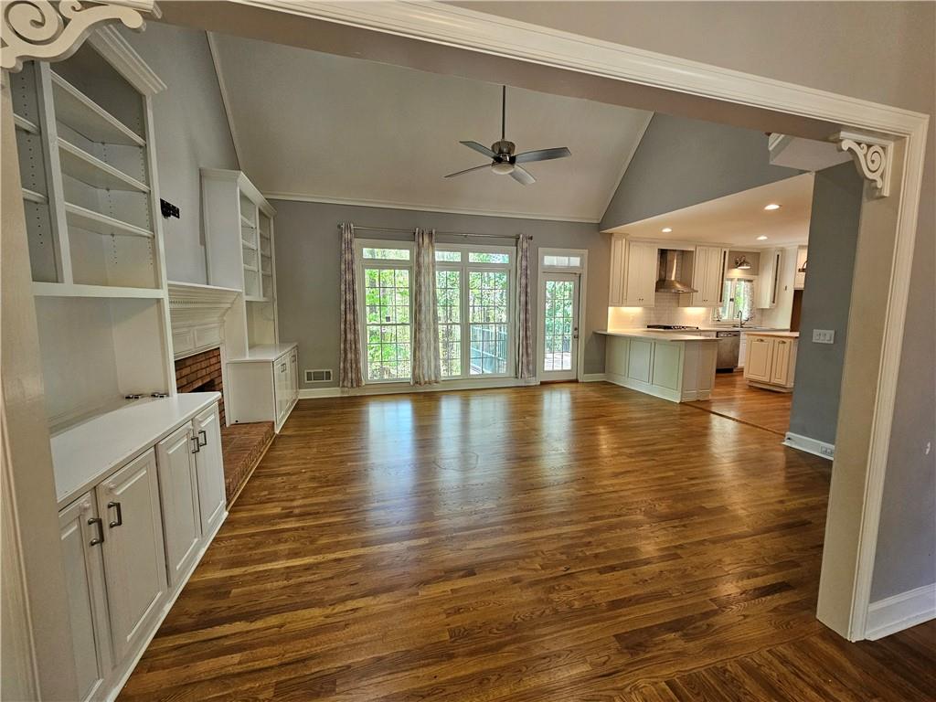 610 Brington Close, Alpharetta, Georgia image 9