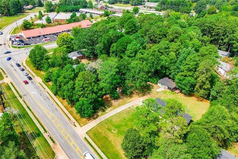 A home in Douglasville