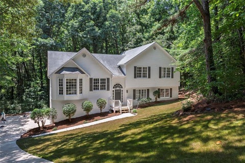 Photo of 132 Springwater Trace, Woodstock, GA 30188 (MLS # 7797900)