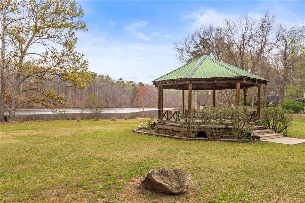 106 Maple Street, Roswell, Georgia image 22