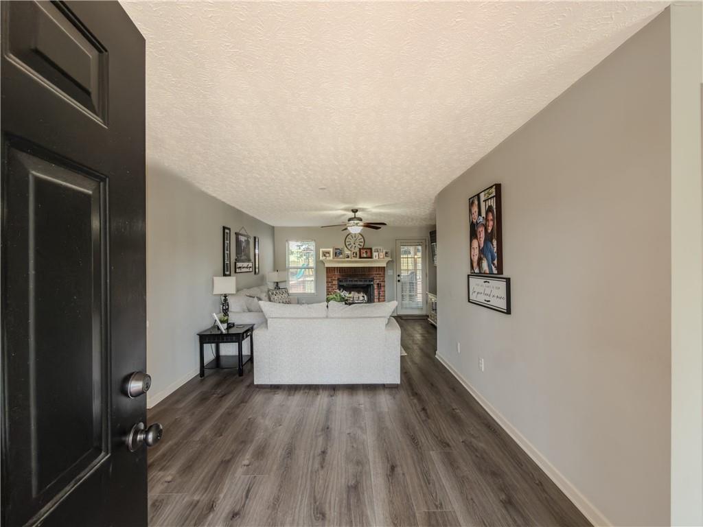 2990 Hampton Valley Drive