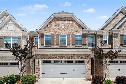 Townhouse For Sale - 515 Elm Bluff Way<br/> Lawrenceville, GA 30043