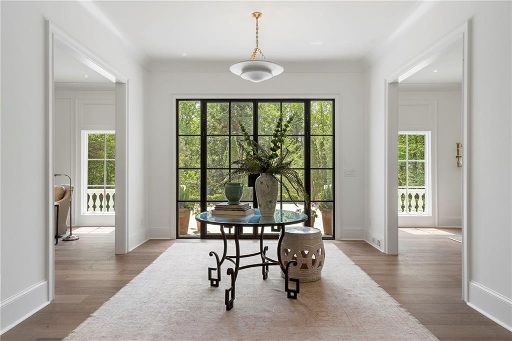 3835 Paces Ferry Road NW