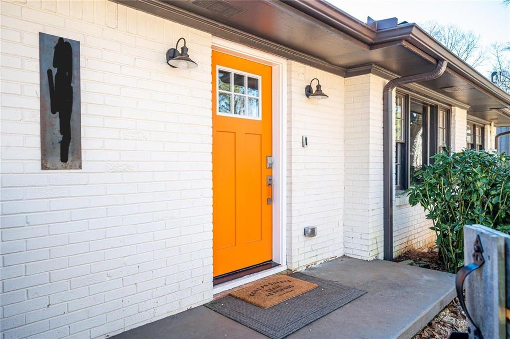 2411 Fair Lane