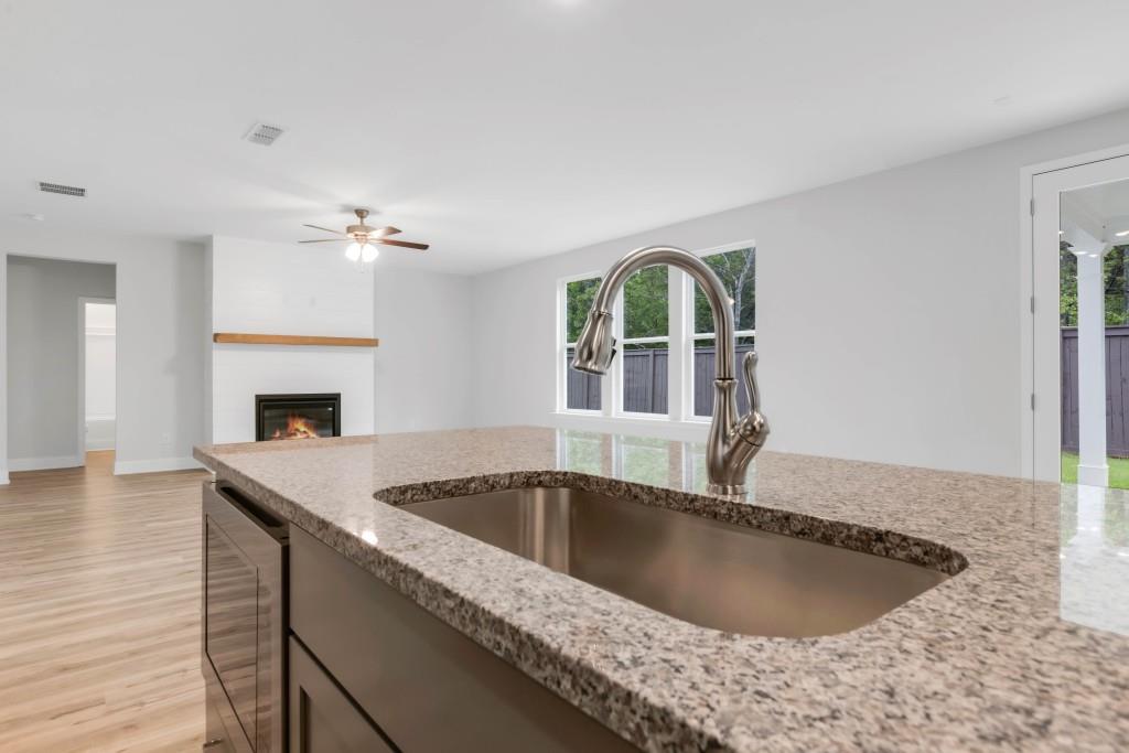 411 Red Wood Lane