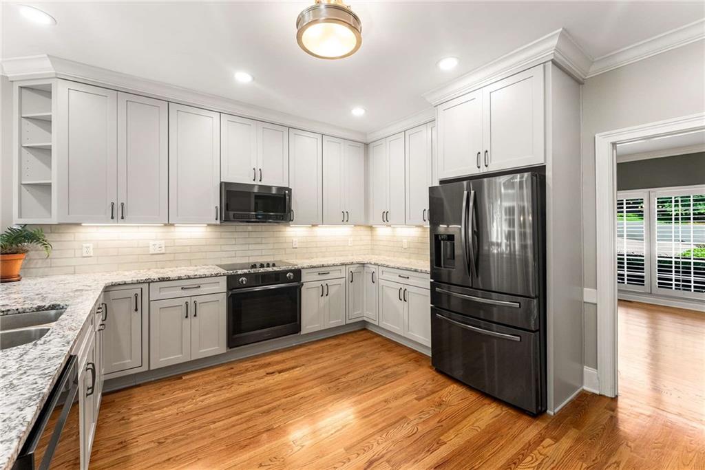 Chadds Lake - Residential