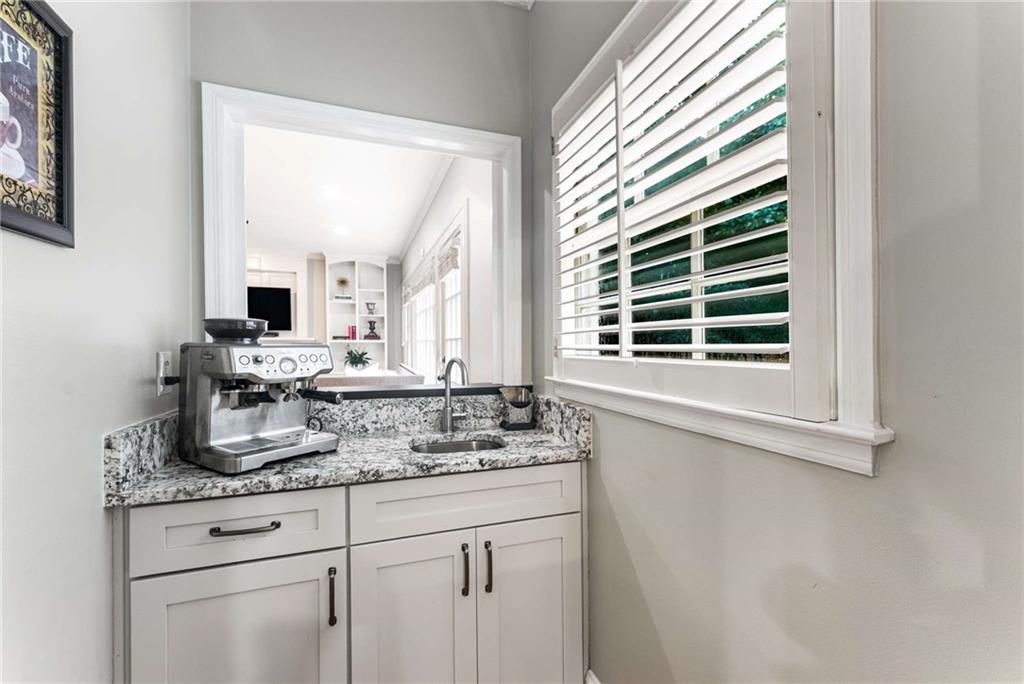 Chadds Lake - Residential