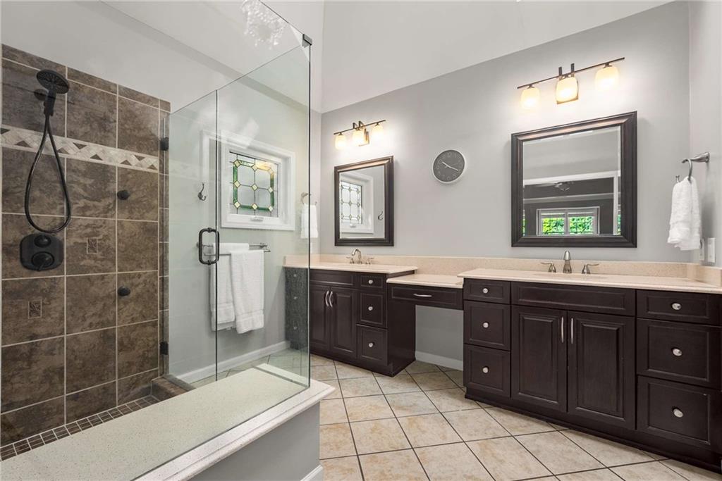 Chadds Lake - Residential