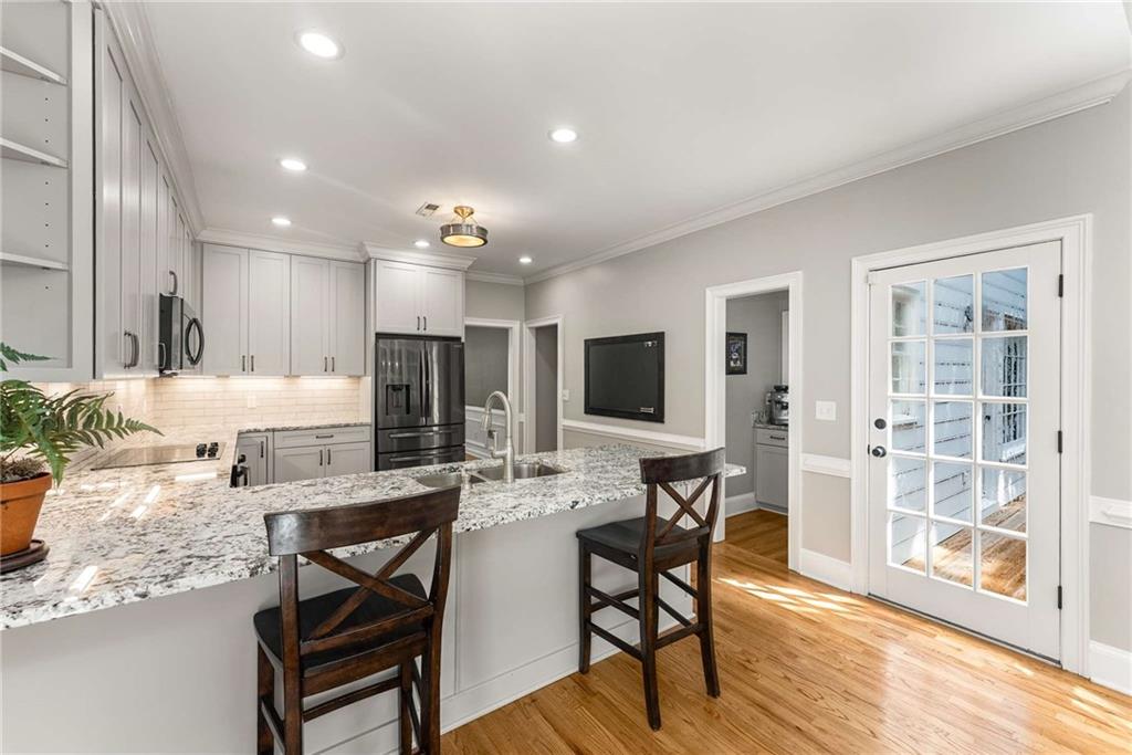 Chadds Lake - Residential