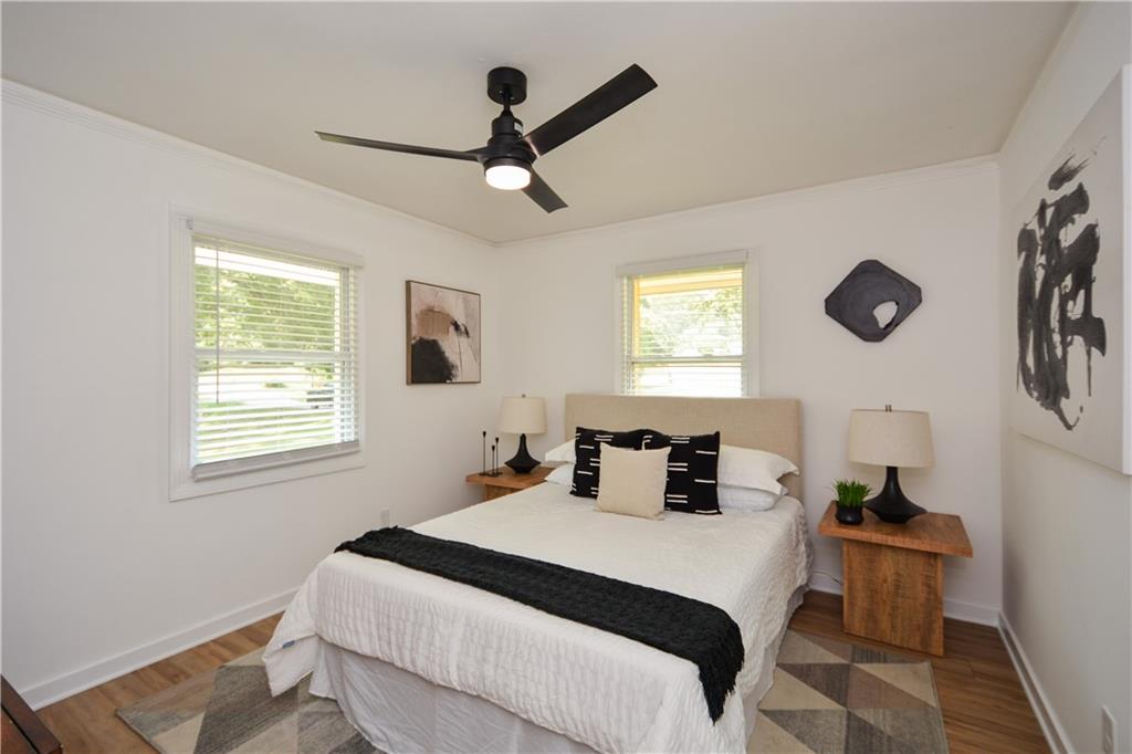 1048 Pinehurst Drive, Smyrna, Georgia image 7