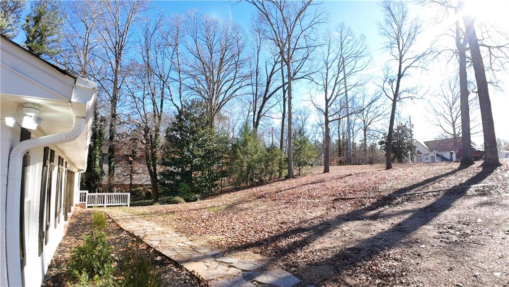 1110 Upper Hembree Road