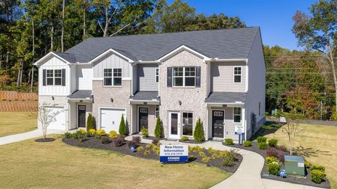 Townhouse For Sale - 5005 Oakwood Road<br/> Stone Mountain, GA 30088