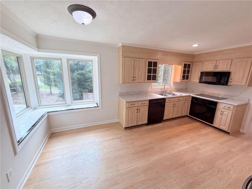 3962 Spalding Hollow