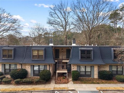 144 Woodmere Square NW Atlanta GA 30327