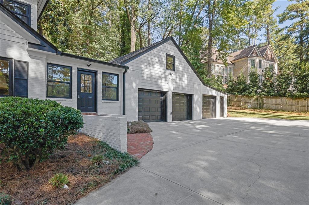 Peachtree Battle - Residential