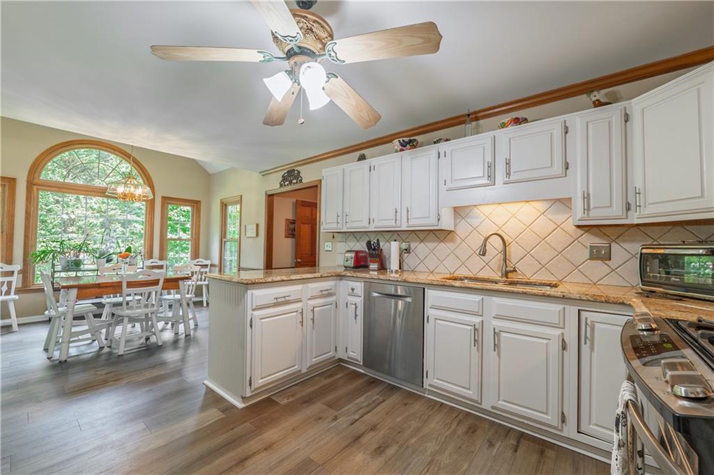 5223 Willow Ridge Drive, Woodstock, Georgia image 16
