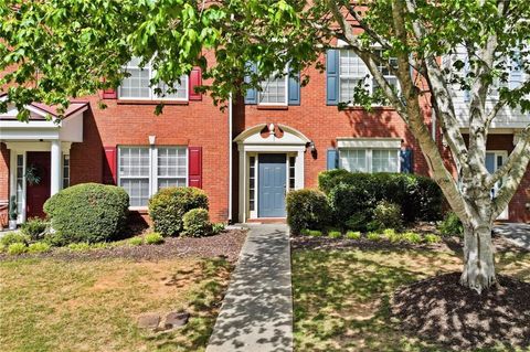 Townhouse For Sale - 3329 Chastain Gardens Drive<br/> Kennesaw, GA 30144