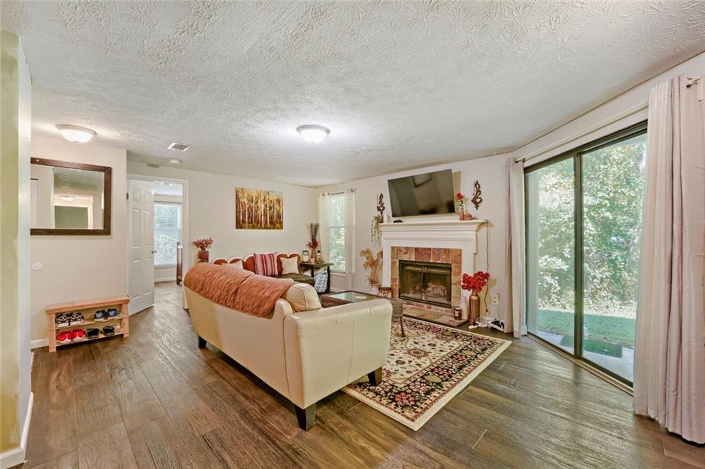 6351 Wedgeview Court