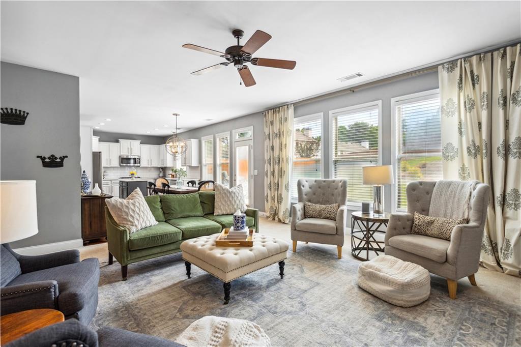 4092 Grand Park Drive, Suwanee, Georgia image 10
