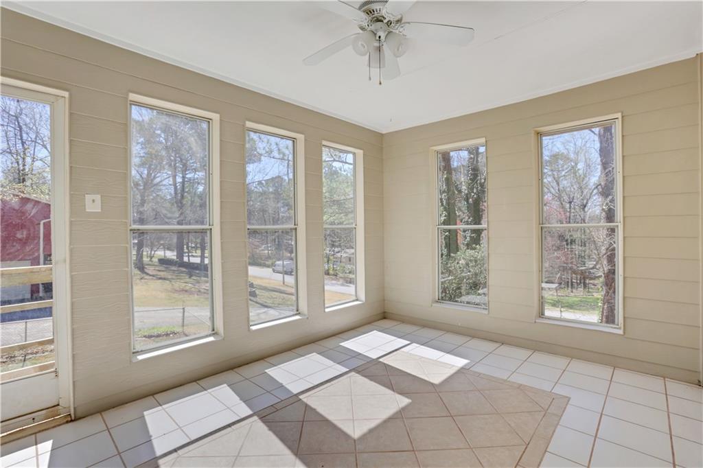 3136 Taffy Lane, Snellville, Georgia image 32