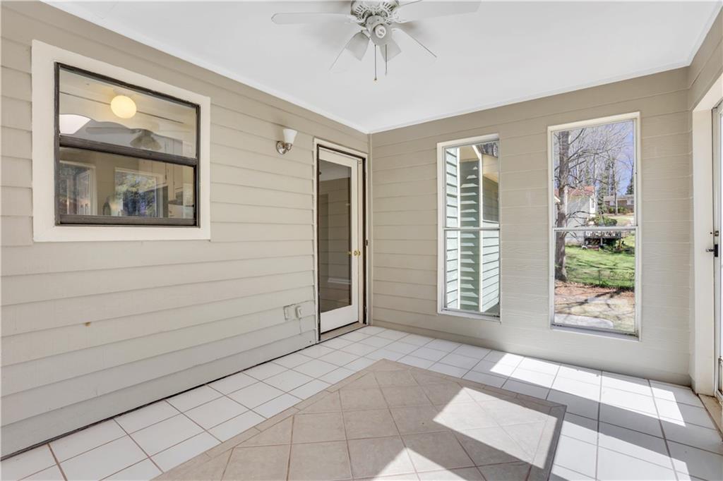 3136 Taffy Lane, Snellville, Georgia image 33