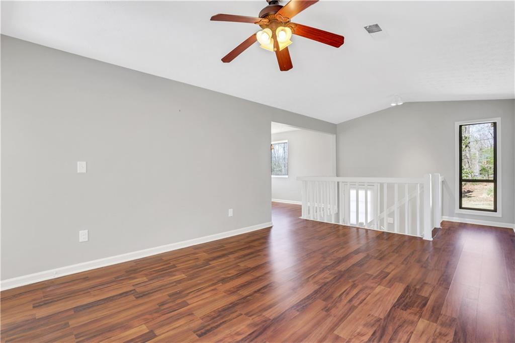3136 Taffy Lane, Snellville, Georgia image 6