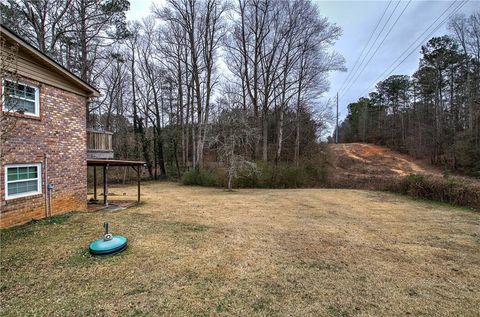 A home in Powder Springs