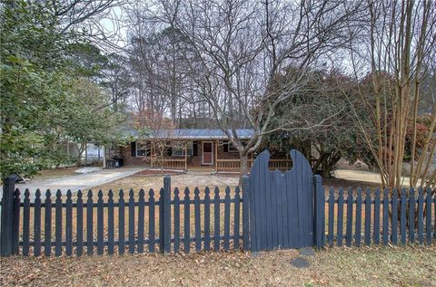 A home in Powder Springs