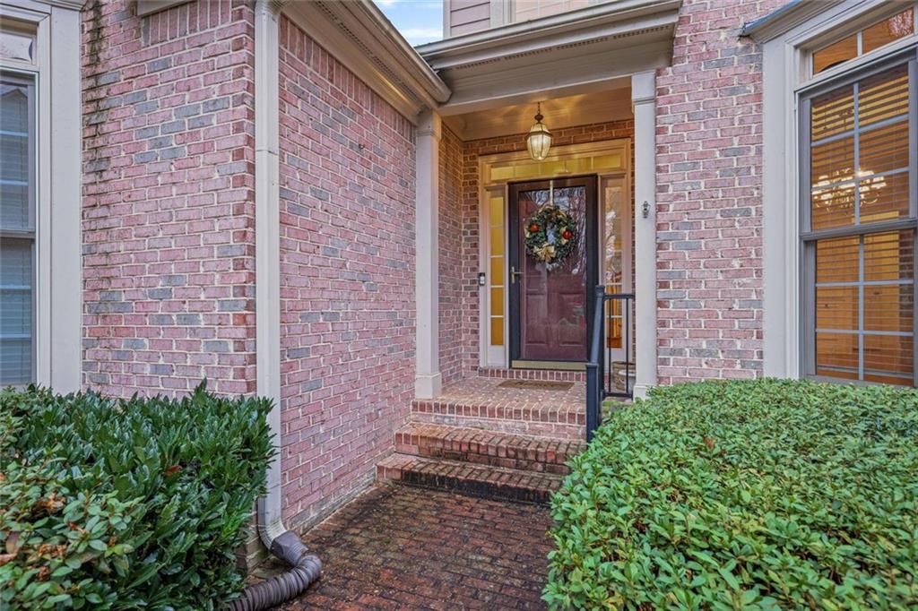 2014 Ivy Ridge Road SE