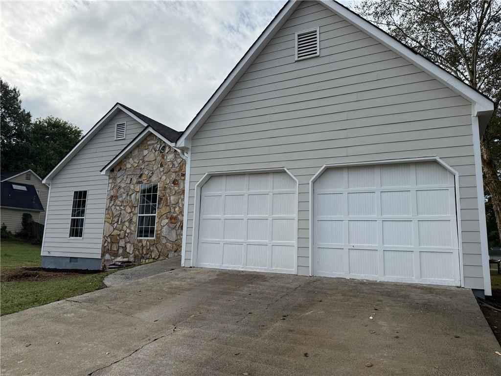 1355 Paddocks Way