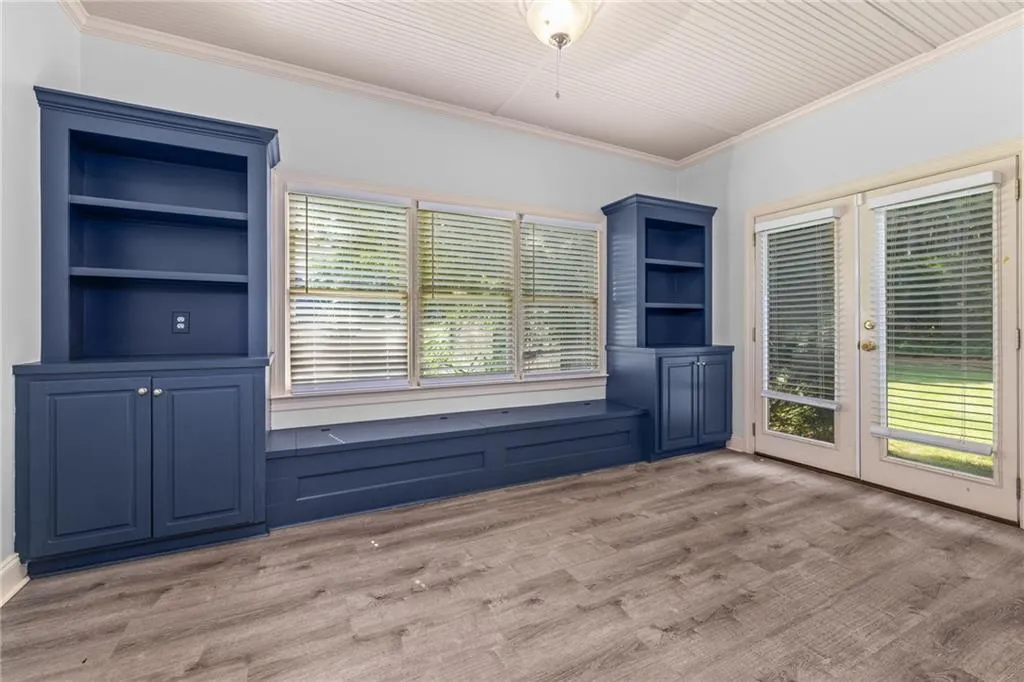 Cumming, Georgia 30041, United States, 5 Bedrooms Bedrooms, ,5 BathroomsBathrooms,Residential,Active,160566