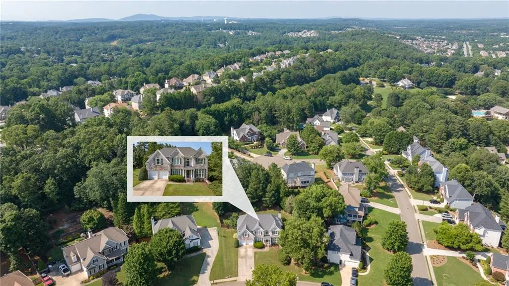 Cumming, Georgia 30041, United States, 5 Bedrooms Bedrooms, ,5 BathroomsBathrooms,Residential,Active,160566