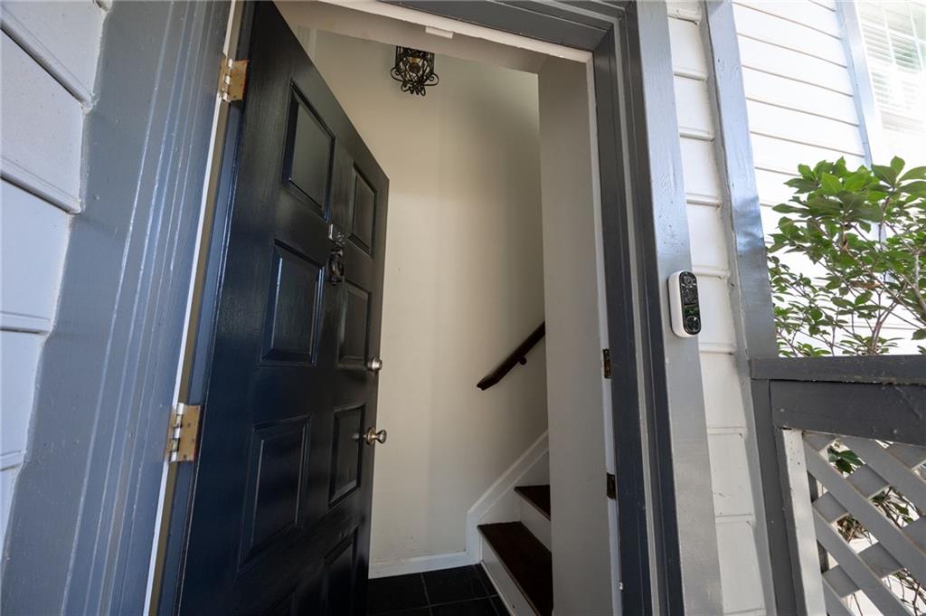 1180 Weatherstone Drive NE