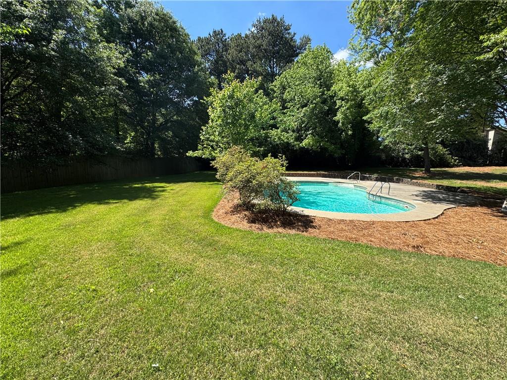 555 Saddle Creek Circle