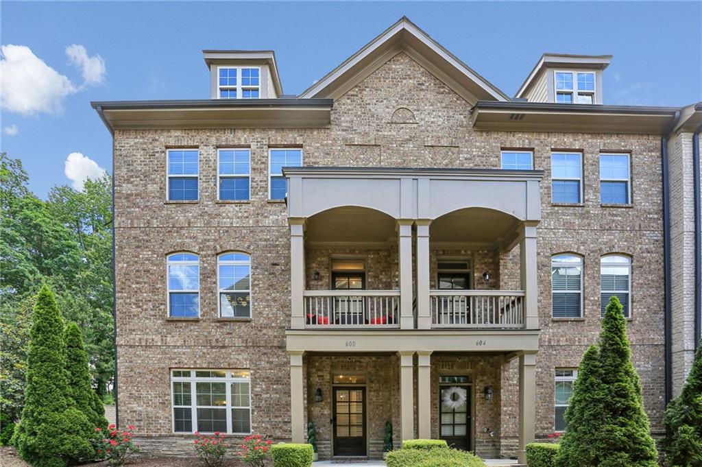 600 Luckett Court, Smyrna, Georgia image 1