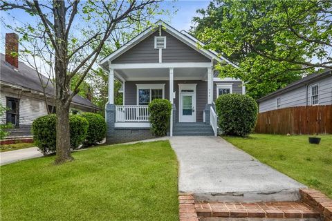 Photo of 544 Langhorn St SW St, Atlanta, GA 30310 (MLS # 7752512)