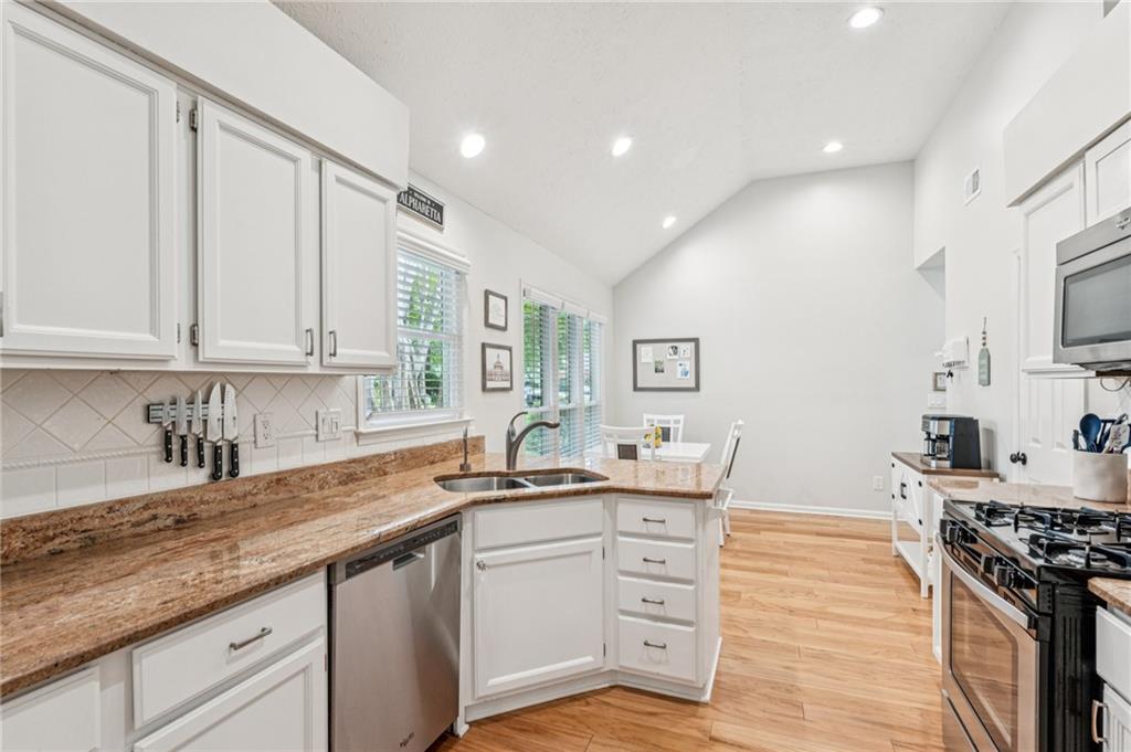 1102 Pine Grove Drive